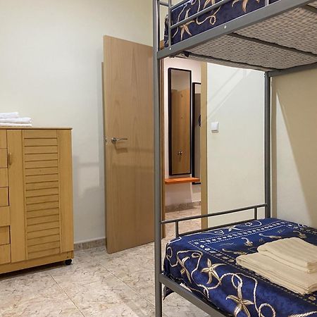 קויירה Beachfront And Cozy Apartment מראה חיצוני תמונה
